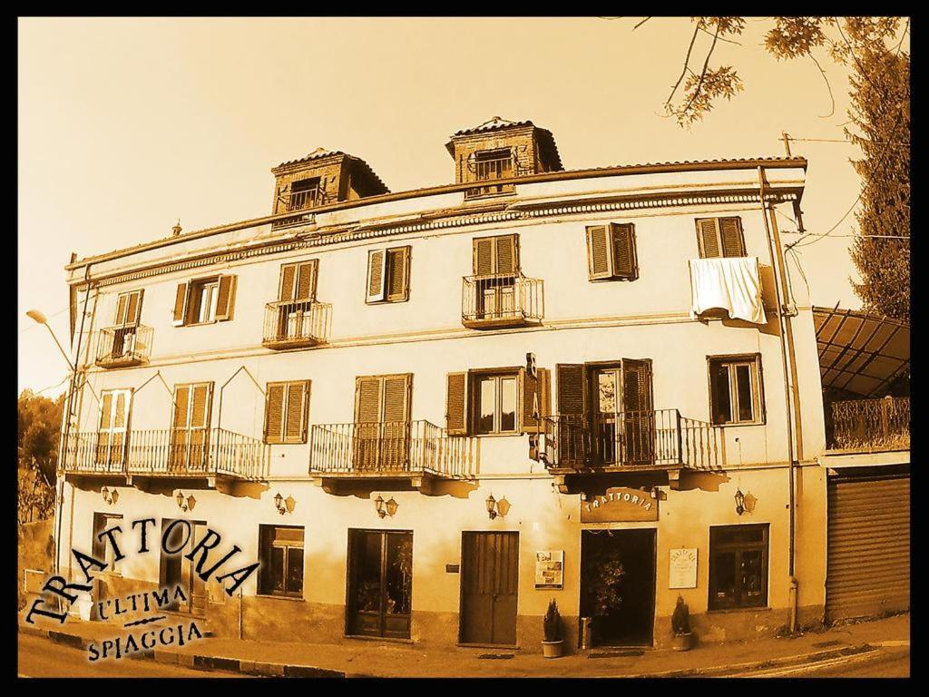 Ultima Spiaggia B&B Τορίνο Εξωτερικό φωτογραφία